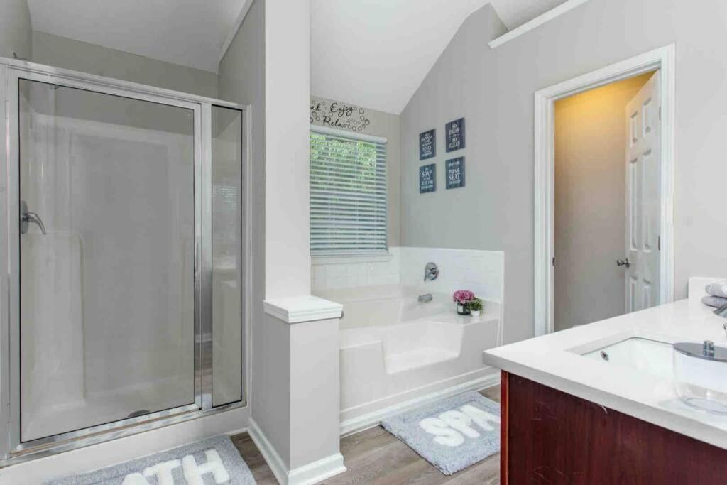 One Chance Luxury Estate - King & Queen Suites! Atlanta Exteriér fotografie